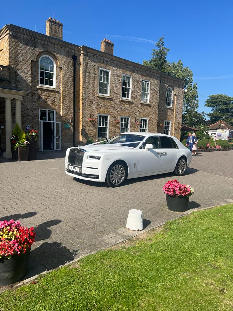White Rolls-Royce Phantom